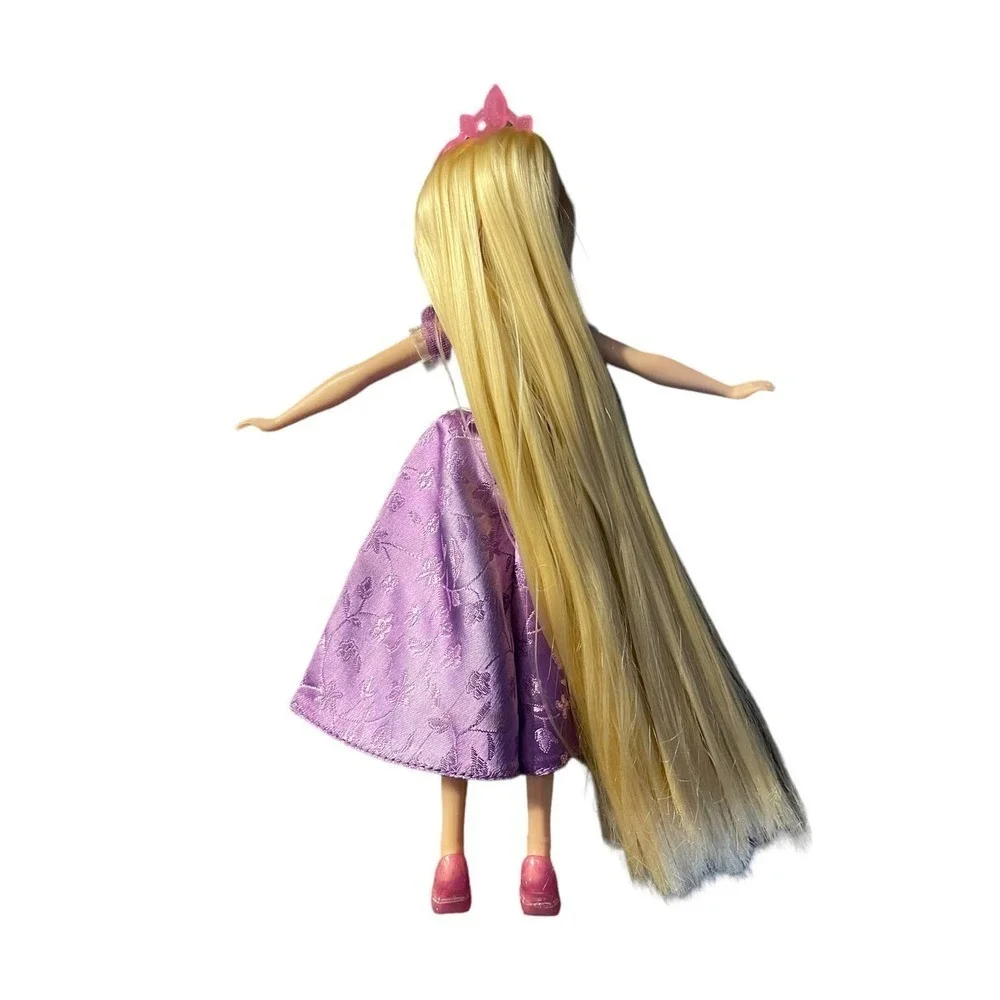 Disney Princess Rapunzel’s Long Locks Doll